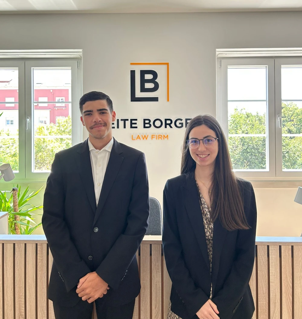 Leite Borges recebe Filipa Vidal Moreno e Gonçalo Miguel Salvador para estágio de Verão