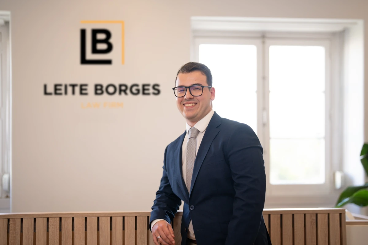 Leite Borges has a new associate!